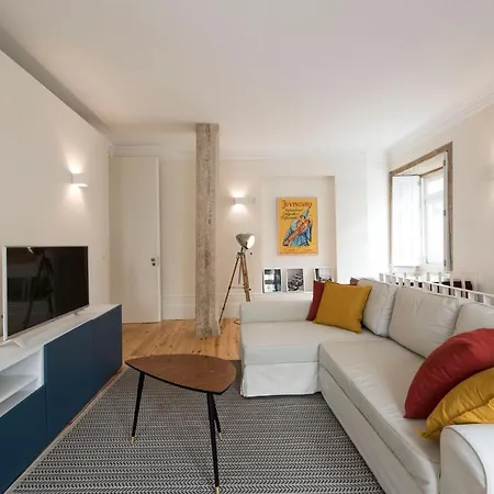 Duplex Wonder In Sé W/ Patio By Lovelystay Oporto