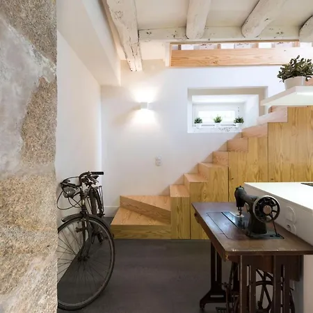 Duplex Wonder In Sé W/ Patio By Lovelystay * Oporto