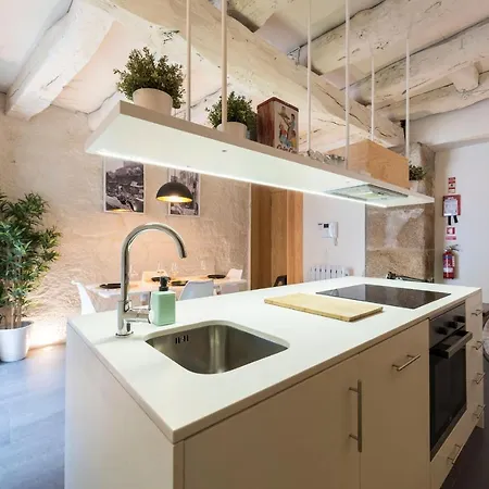 Duplex Wonder In Sé W/ Patio By Lovelystay Apartamento
